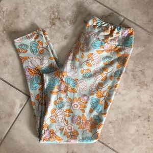 Lularoe light green floral leggings size T\C